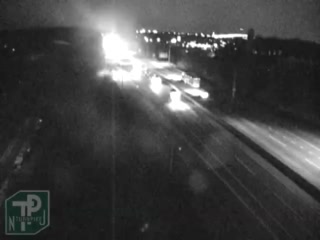 Traffic Cam MM 001.2 n/o Delaware Memorial Br (Carneys Point Twp) - Northbound