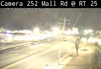 Traffic Cam NY 25 Eastbound at Mall Road B (Signal 74.33P)