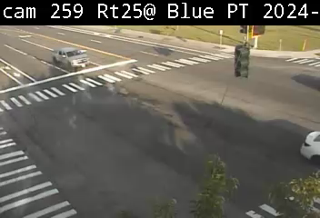 Traffic Cam NY 25 Westbound at Blue Point Road