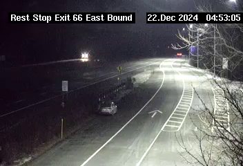 Traffic Cam 495 Eastbound at Exits 65-66 Rest Area (Fixed)