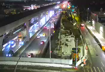 Traffic Cam I-678 at 101st Avenue Southbound - Southbound