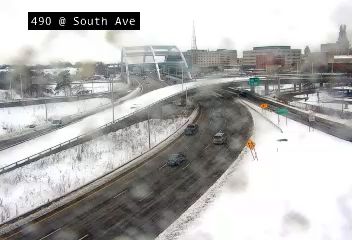 Traffic Cam I-490 at South Ave Ramp