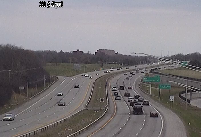 Traffic Cam I-390 at ROC Airport Tunnel - Southbound