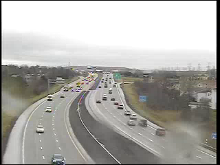 Traffic Cam I-290 between Exit 1 (Delaware Avenue) and Exit 2 (Colvin Boulevard) - Eastbound