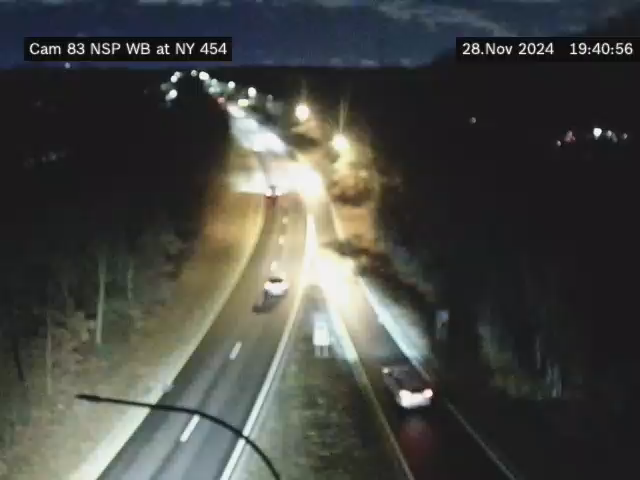 Traffic Cam NSP Eastbound at NY 454 - Veterans Memorial Hwy - Westbound