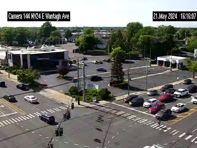 Traffic Cam NY 24 at Wantagh Ave - Eastbound