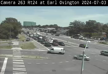 Traffic Cam NY 24 Westbound at Earle Ovington Blvd.