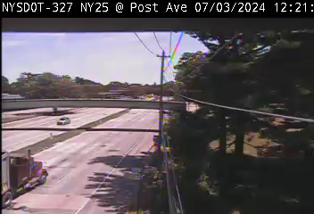Traffic Cam NY 25 - RT25 Eastbound at Post Ave