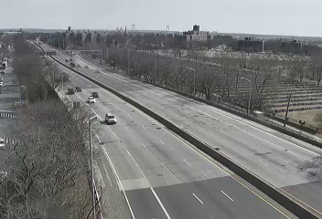 Traffic Cam I-295 at Lafayette Avenue