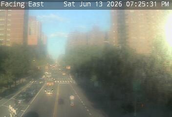 Live snapshot from Grand Street @ Essex Street