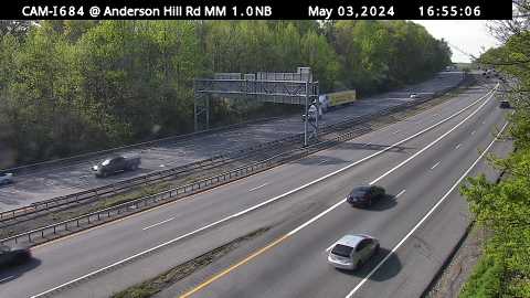 Traffic Cam I-684 at Anderson Hill Road - Northbound