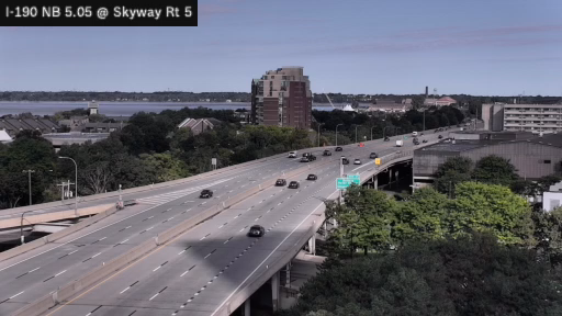 I-190 MP 005.05 NB at Interchange 7 (Route 5 Skyway)