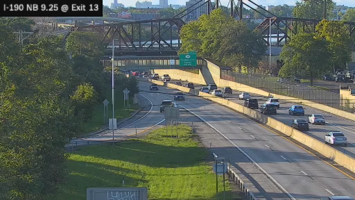 I-190 MP 009.25 NB at Interchange 13 (Austin Street)
