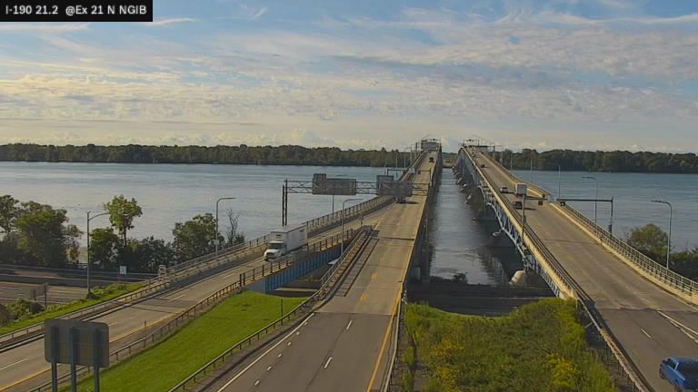 I-190 MP 021.20 NB/SB at Interchange 21 (Buffalo Avenue Route 384)