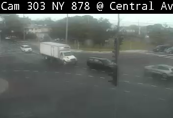 NY878 at Central Avenue