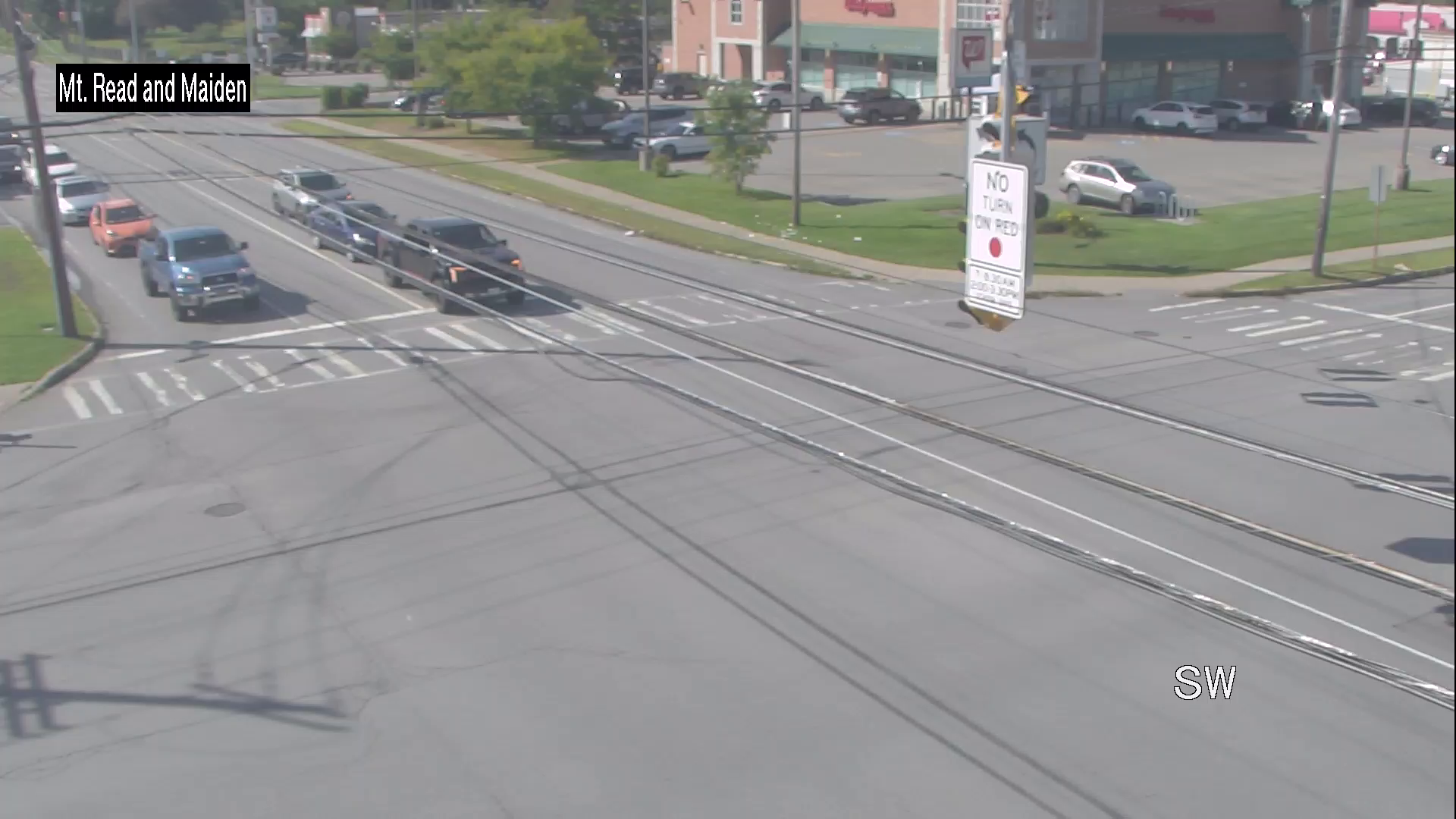 Mt Read Blvd at Maiden Ln