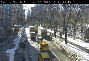 Traffic Cam 5 Avenue @ 72 Street - Westbound