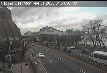 Traffic Cam FDR Drive @ 90 Street - Westbound