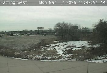 Traffic Cam New England Thruway @ Bartow Avenue - Westbound