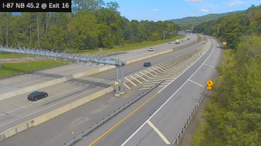 I-87 MP 045.20 NB at Interchange 16 (Harriman)