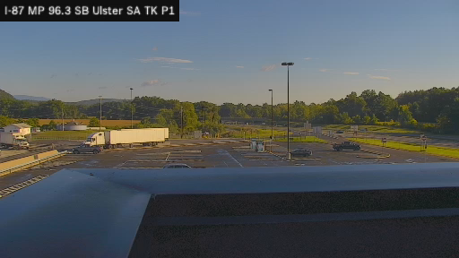 I-87 MP 096.30 SB Ulster Service Area Truck Park 1