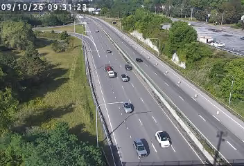 I-690 east of Exit 15 (Midler Ave)