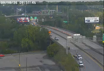 I-81 north of Exit 22 (Hiawatha Blvd)