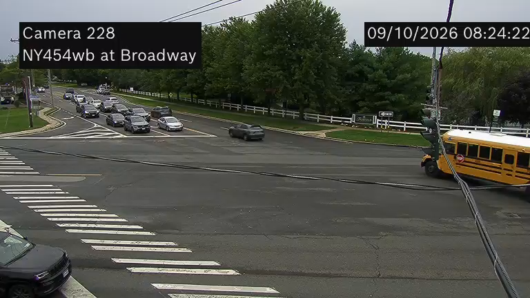 NY 454 at Broadway Ave; Northeast