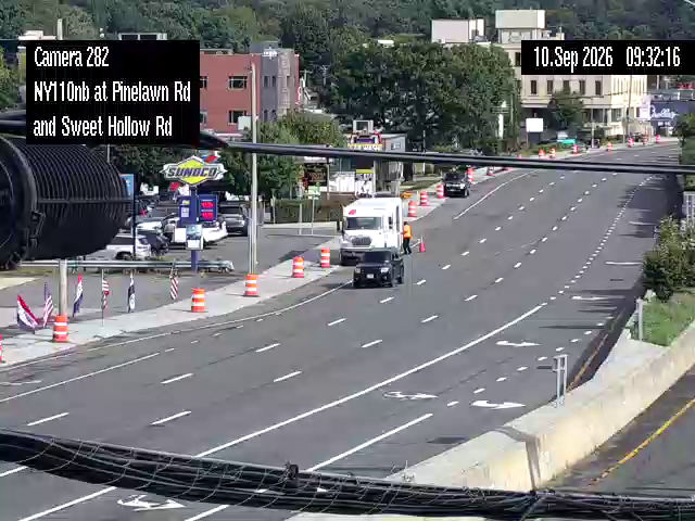 NY 110 Northbound at Pinelawn, Sweet Hollow Road