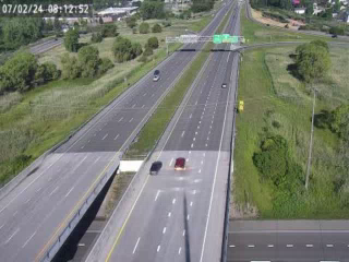 Traffic Cam I-690 east of Exit 7 (Bridge St) - Westbound