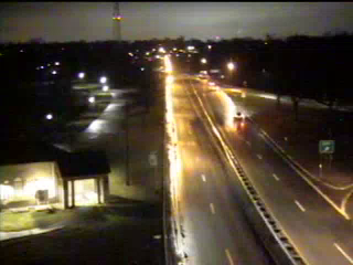 Traffic Cam NY 198 at Delaware Avenue (1) - Westbound