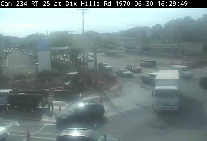 NY 25 at Dix Hills Road