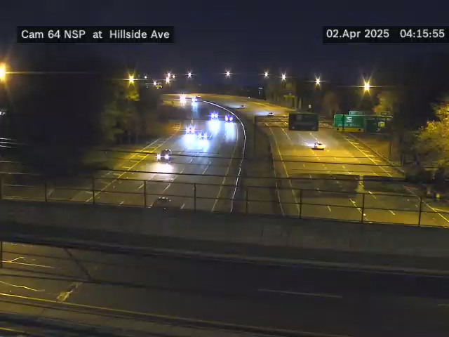 Traffic Cam NSP at Hillside Ave (Median Cam) - Eastbound