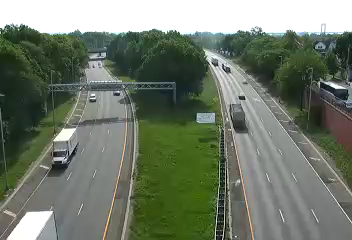 I-295 at East Tremont Avenue