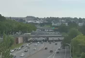 907M at 75th Street