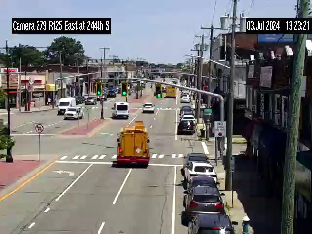 Traffic Cam NY 25 Eastbound at 244th St.