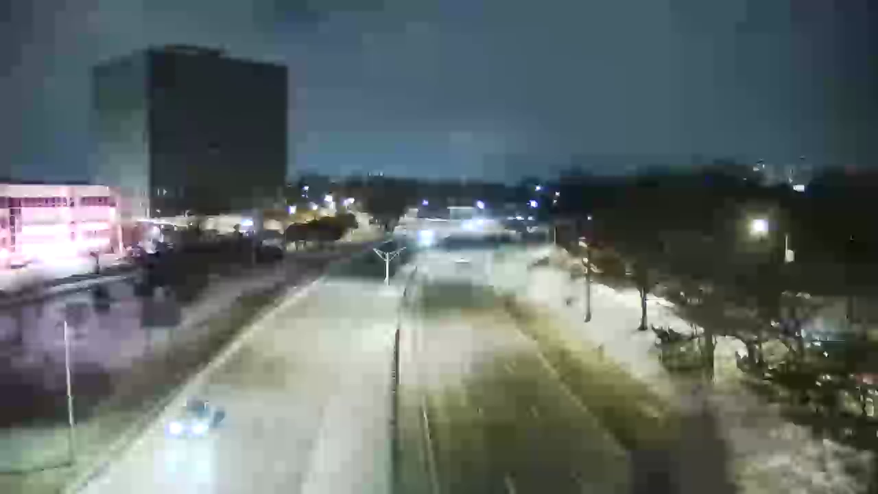 Traffic Cam 908A at Wilkenson Avenue