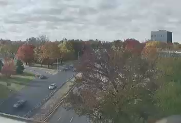 Traffic Cam 908A at New England Thruway/Overpass - Southbound