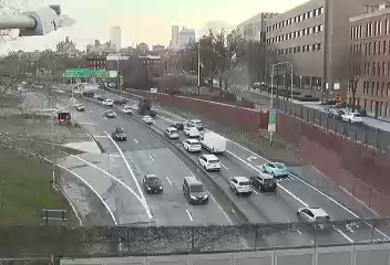 Traffic Cam I-278 at Congress Street - Westbound