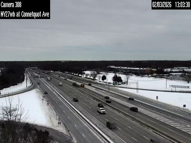 Traffic Cam NY27 at Connetquot Avenue