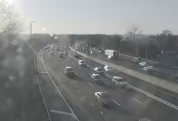 Traffic Cam I-278 at Crafton Avenue - Eastbound