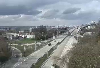 Traffic Cam NY440 at Walker Street / Bayonne Br. - Southbound