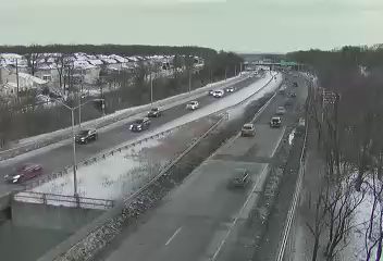 Traffic Cam NY440 at Woodrow Road