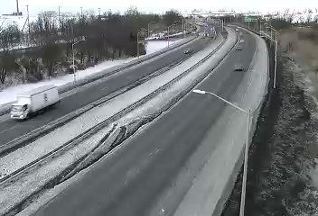 Traffic Cam NY440 at Muldoon Avenue