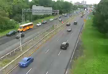 I-678 at Bruckner Blvd./Entrance ramp