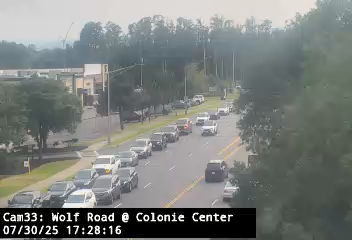 Traffic Cam Wolf Rd South at Colonie Center - Southbound