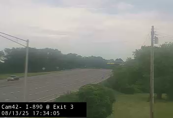 Traffic Cam I-890 Eastbound Exit 3 - Eastbound