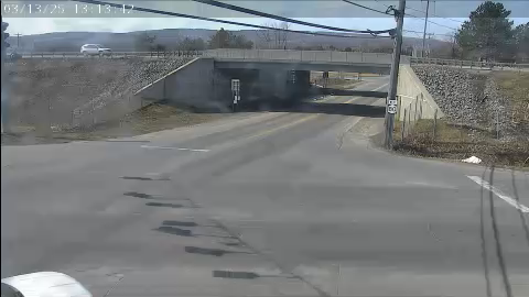 Traffic Cam NY-11 at NY-281/80 (Tully) - Northbound