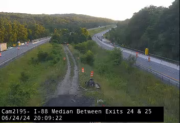 Traffic Cam I-88 Median - Between Exits 24 & 25 at Birchwood Dr Princetown - Eastbound