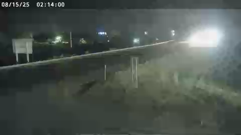 Traffic Cam I-81 south of Exit 12 (Cortlandville)